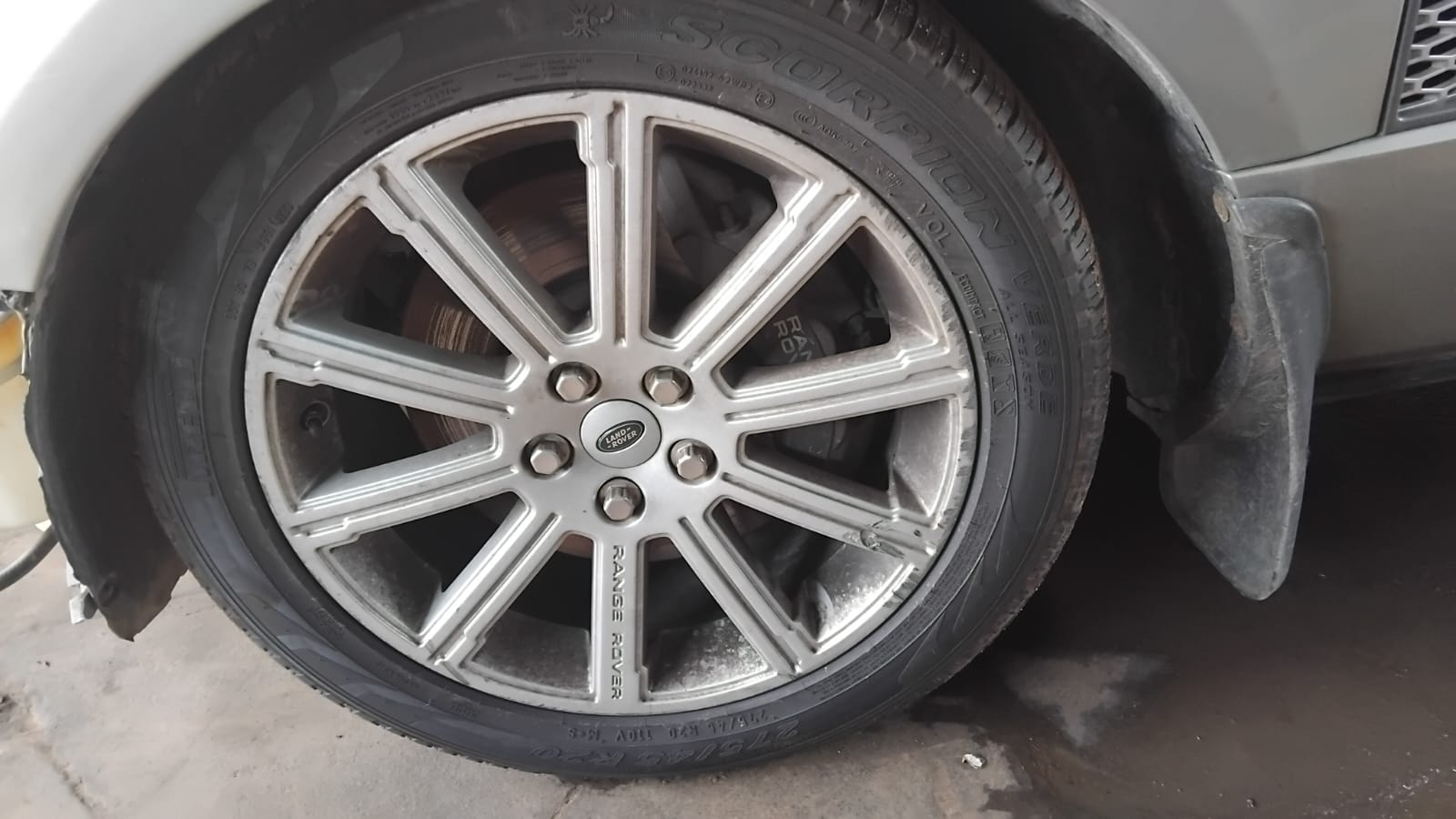 2010 Range Rover Vogue 5.0 V8 SC Rim Set for sale 2010 Range Rover Vogue 5.0 V8 SC Rim Set for sale
