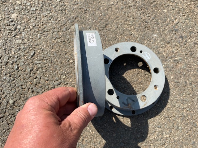 Porsche 911 hats for brake rotor discs.