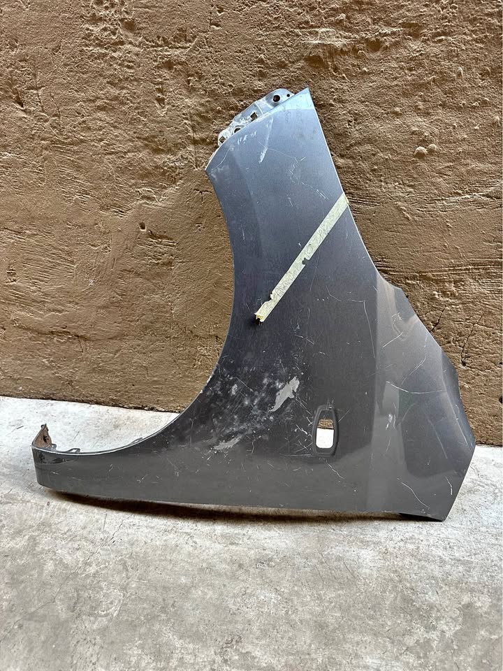 Hyundai i10 left fender - Private Seller Hyundai i10 left fender - Private Seller