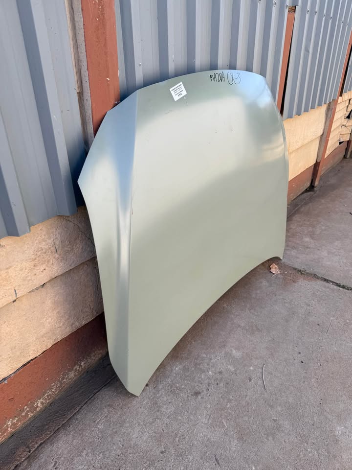 Mazda CX-3 Bonnet - Private Seller Mazda CX-3 Bonnet - Private Seller