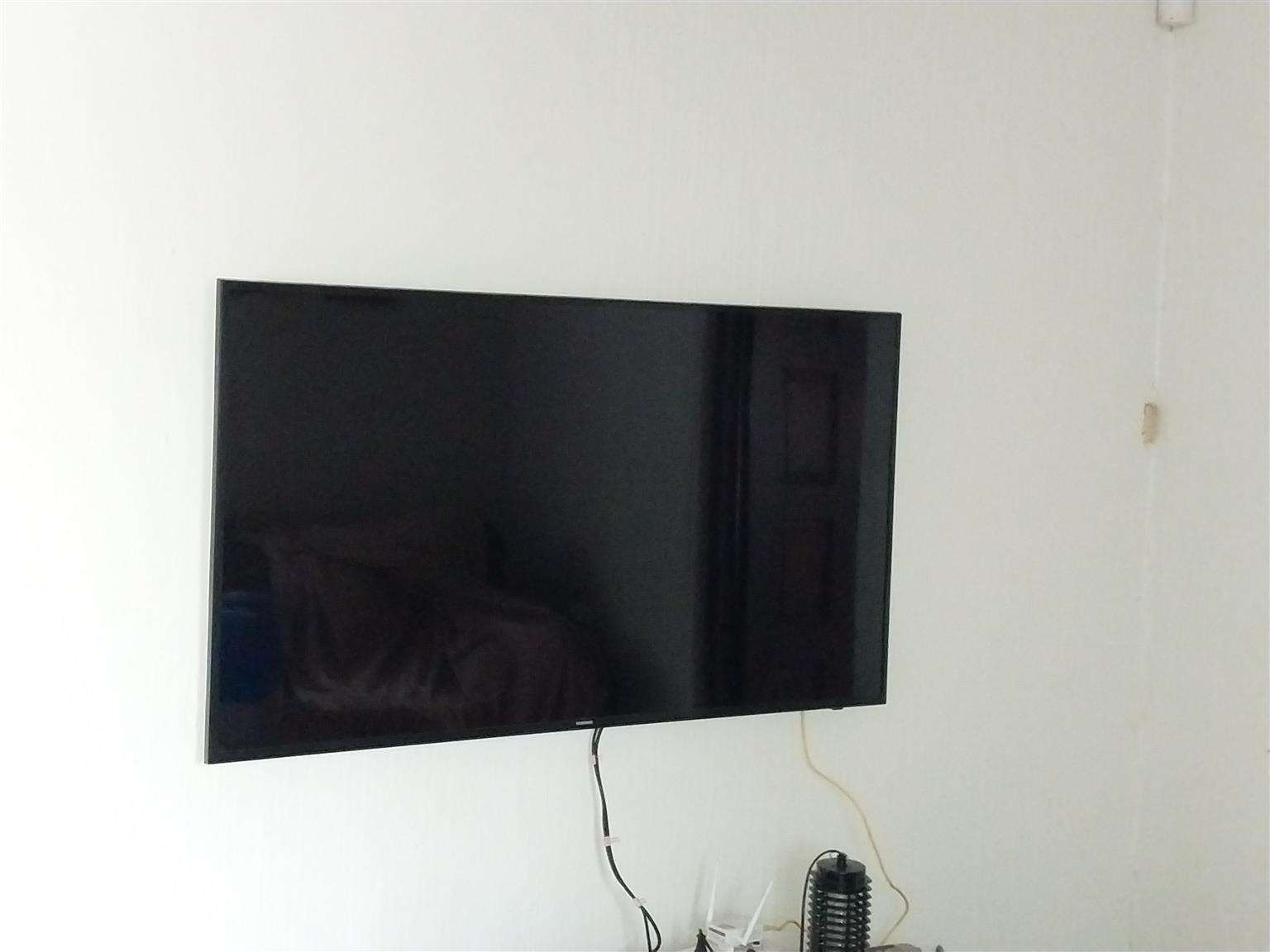 Samsung Flat Screen - 65 Inch