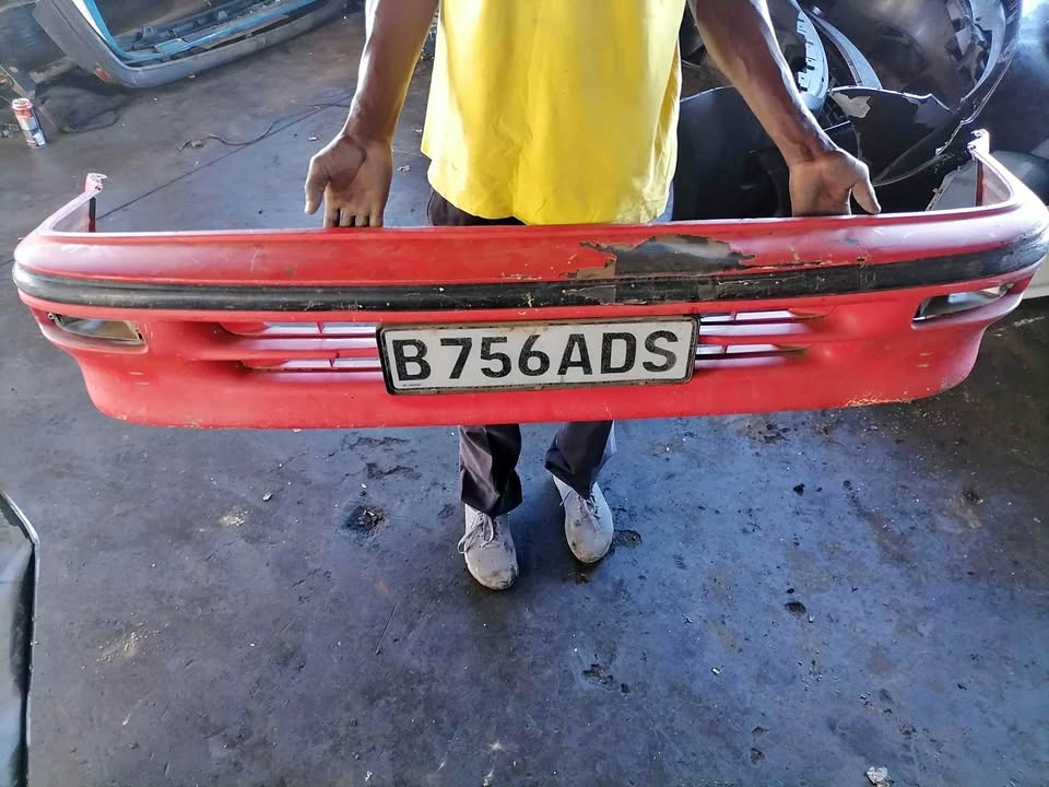 Toyota Corolla Kentucky shape front bumper - Private Seller Toyota Corolla Kentucky shape front bumper - Private Seller