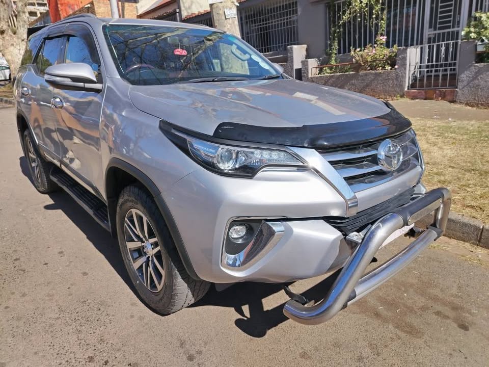 Toyota Fortuner 2.8 GD-6 4x2 Model 2020