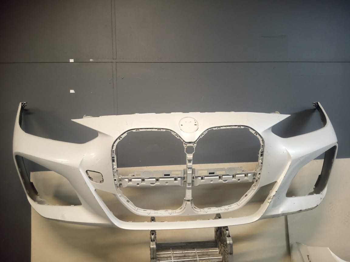 2021-2024 BMW 4 SERIES FRONT BUMPER FOR SALE - Private Seller 2021-2024 BMW 4 SERIES FRONT BUMPER FOR SALE - Private Seller