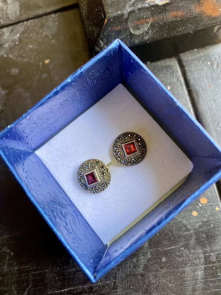Vintage garnet and marcasite sterling silver earrings