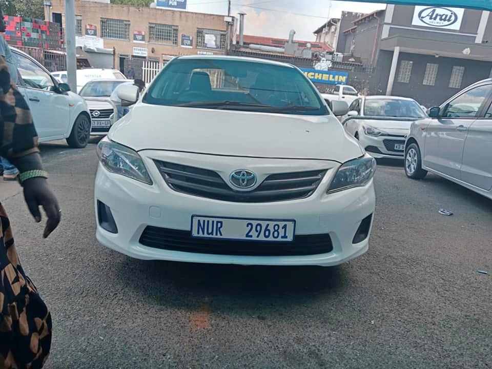 2018 TOYOTA COROLLA 1.6 QUEST MANUAL