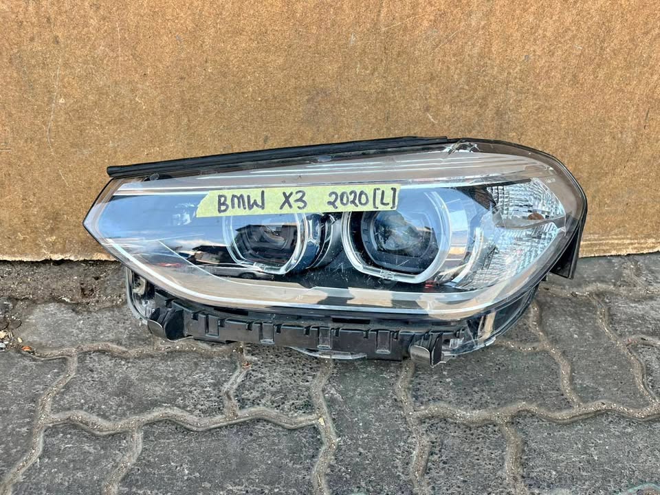 2020 BMW X3 Headlight - Private Seller 2020 BMW X3 Headlight - Private Seller