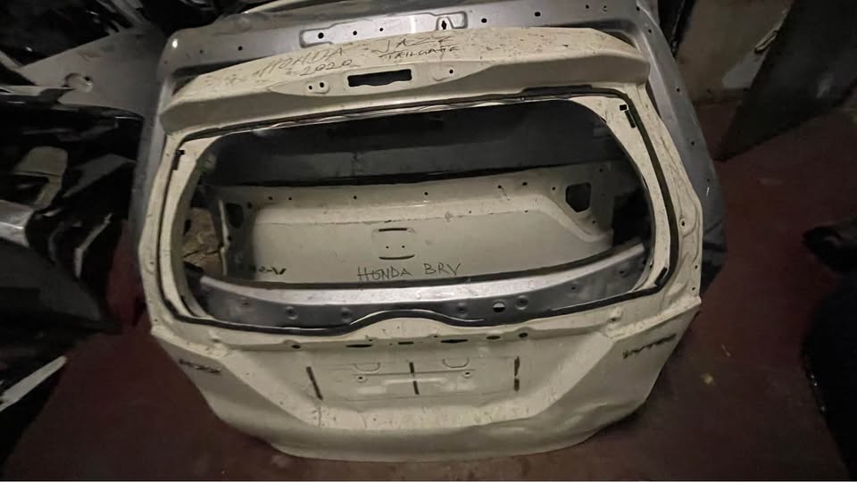 Honda Jazz tailgate - Private Seller Honda Jazz tailgate - Private Seller