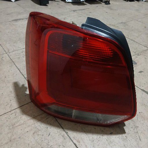 polo vivo taillight - Private Seller polo vivo taillight - Private Seller