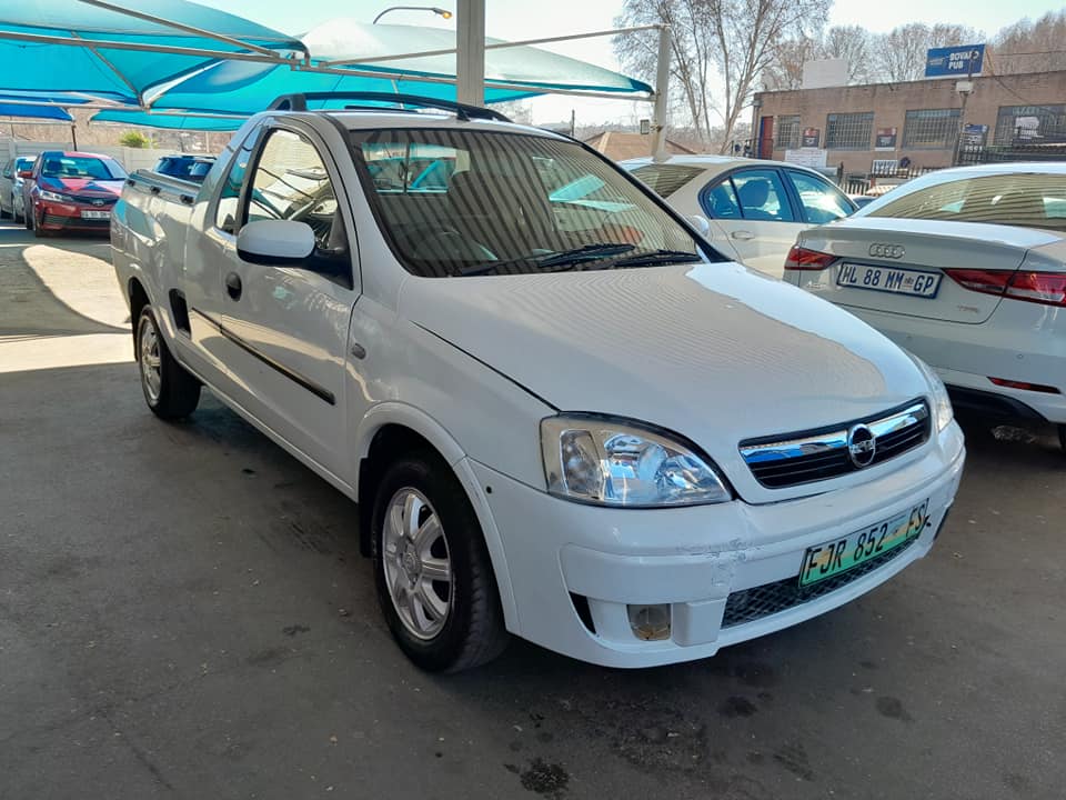 2011 CHEVROLET OPEL CORSA 1.7 SPORT