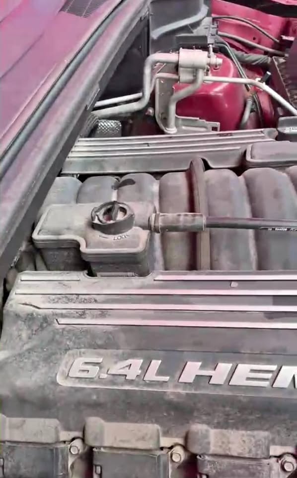 SRT 6.4 Hemi engine Jeep - Private Seller SRT 6.4 Hemi engine Jeep - Private Seller