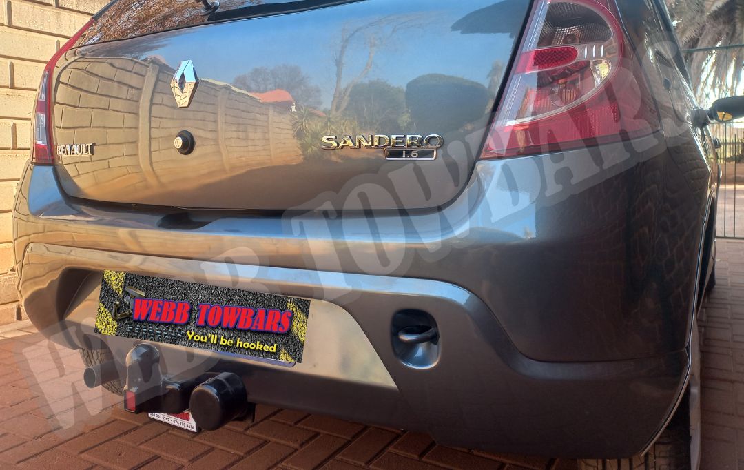 Renault Sandero Standard/Detachable Towbars - Private Seller