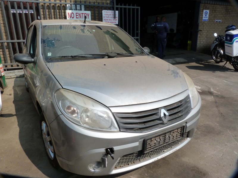 Renault Sandero 1.6 Expression Manual - 2011 STRIPPING FOR SPARES - Private Seller Renault Sandero 1.6 Expression Manual - 2011 STRIPPING FOR SPARES - Private Seller