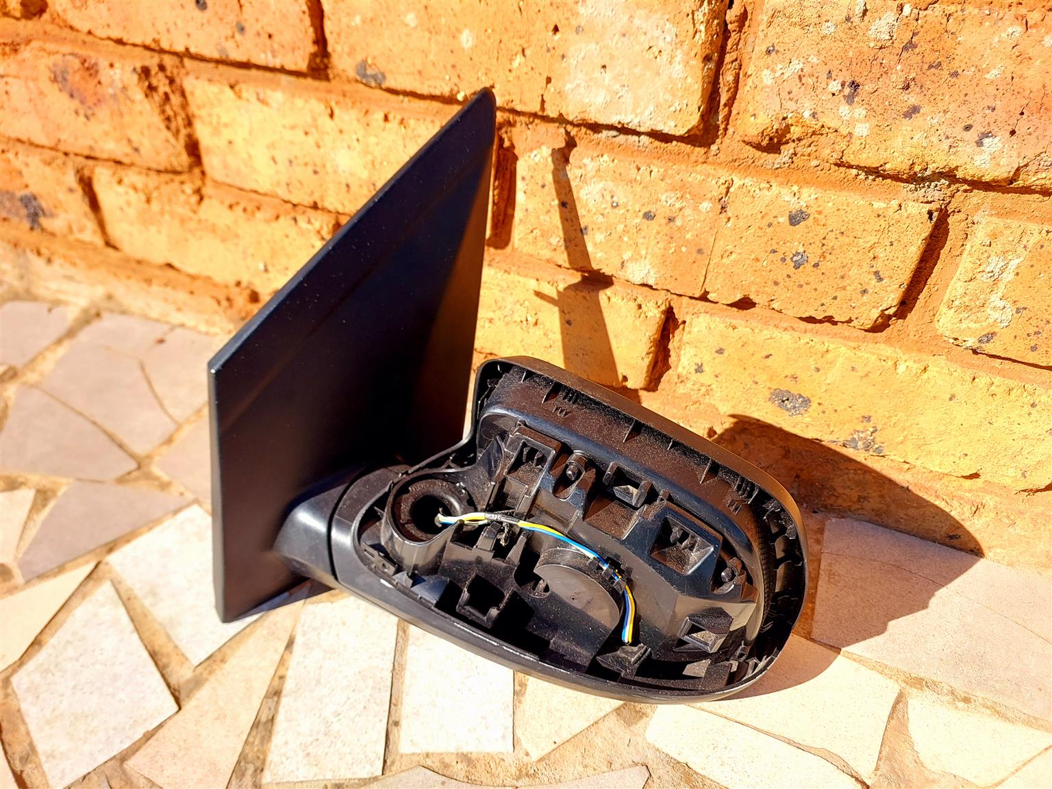 KIA PICANTO LEFTSIDE MIRROR FOR SALE - Private Seller