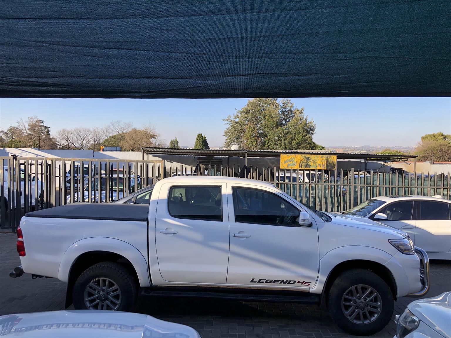 2015 Toyota Hilux 3.0D-4D Raider Legend 45 Double Cab 4X2 Manual For Sale