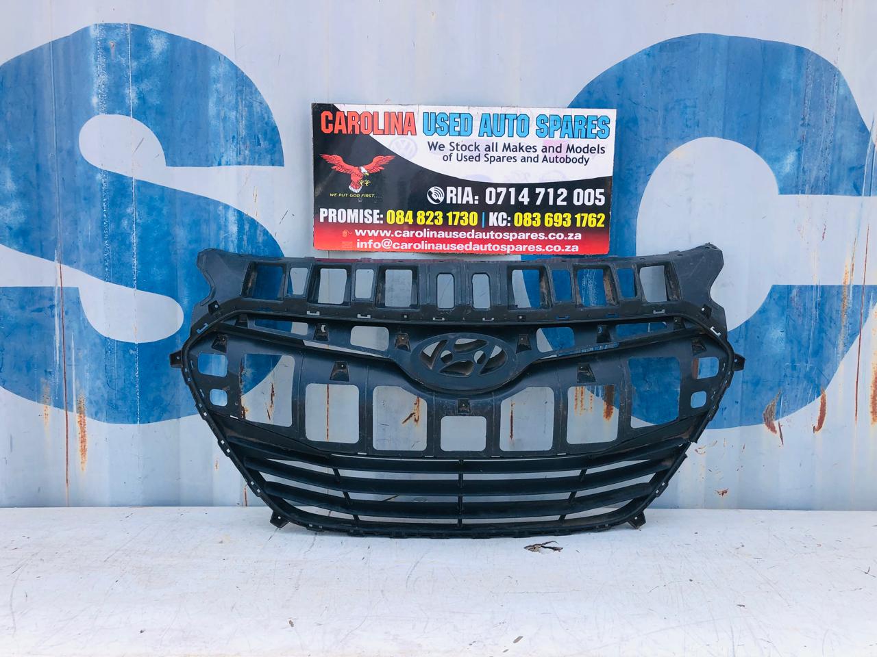 Hyundai i30 front bumper grill (2012-2017) - Private Seller Hyundai i30 front bumper grill (2012-2017) - Private Seller