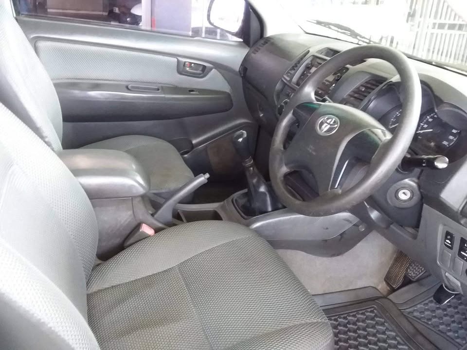2012 Toyota Hilux High Rider single cab 2012