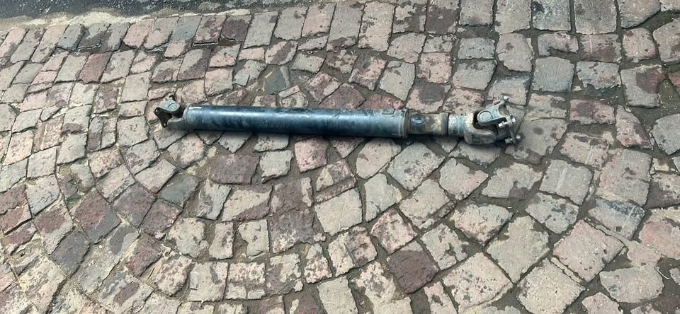 Hyundai Terracan crdi 2.9 Rear Prop Shaft For Sale - Private Seller Hyundai Terracan crdi 2.9 Rear Prop Shaft For Sale - Private Seller