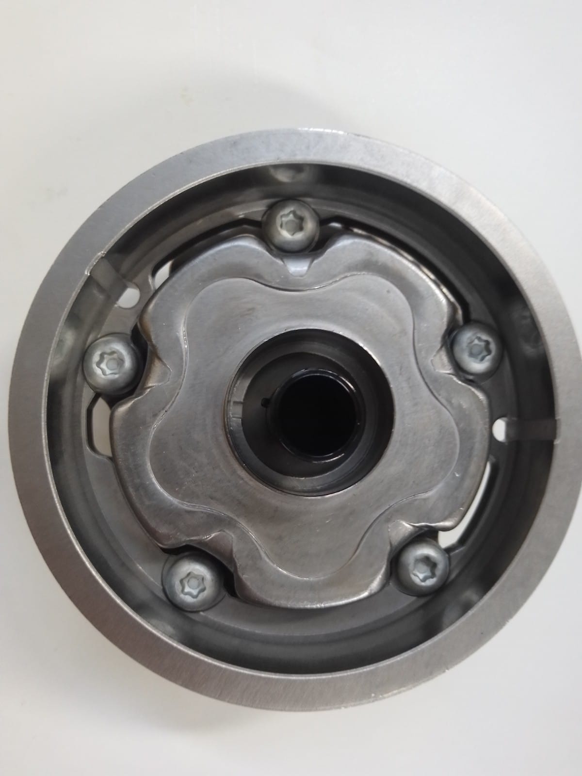 Chevrolet Cruze 1.8 New Cam Shaft For sale - Private Seller