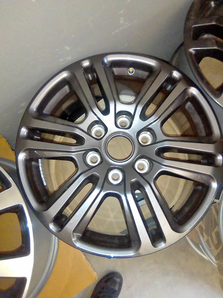 18" Ford Ranger Wildtrack original mag to use for spare - Private Seller 18" Ford Ranger Wildtrack original mag to use for spare - Private Seller