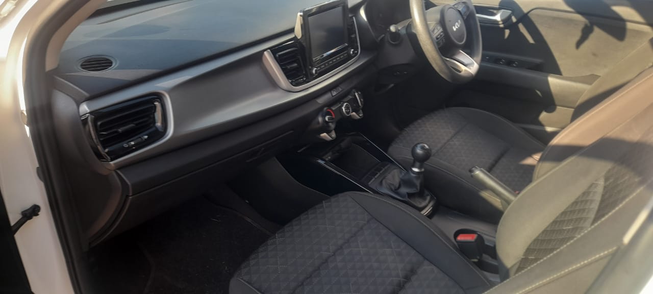 2021 KIA RIO 1.4 5dr tec