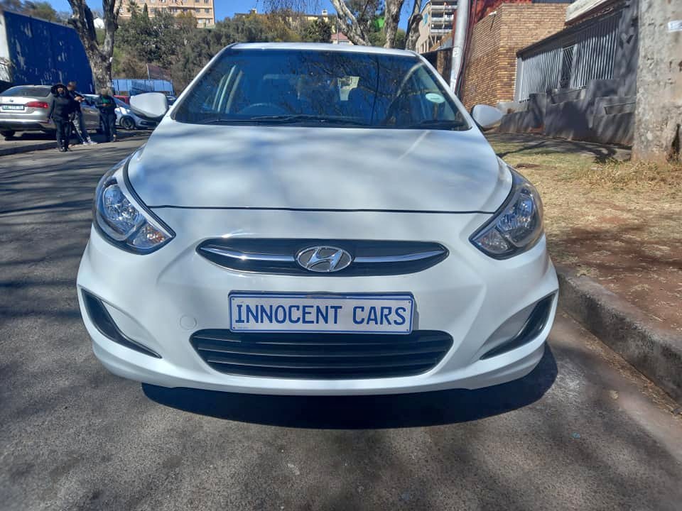 2019 HYUNDAI ACCENT SEDAN 1.6 ENGINE PETROL, MANUAL, WHITE COLOR, MILEAGE 35000KMS 2019 HYUNDAI ACCENT SEDAN 1.6 ENGINE PETROL, MANUAL, WHITE COLOR, MILEAGE 35000KMS