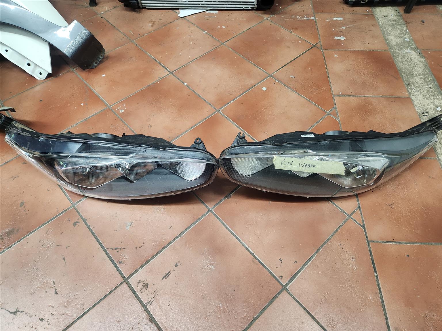 FORD FIESTA HEADLIGHTS. - Private Seller FORD FIESTA HEADLIGHTS. - Private Seller