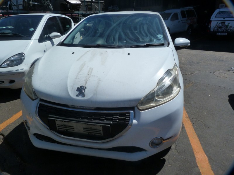 Peugeot 208 1.2 VTi Access Manual White - 2013 STRIPPING FOR SPARES - Private Seller Peugeot 208 1.2 VTi Access Manual White - 2013 STRIPPING FOR SPARES - Private Seller