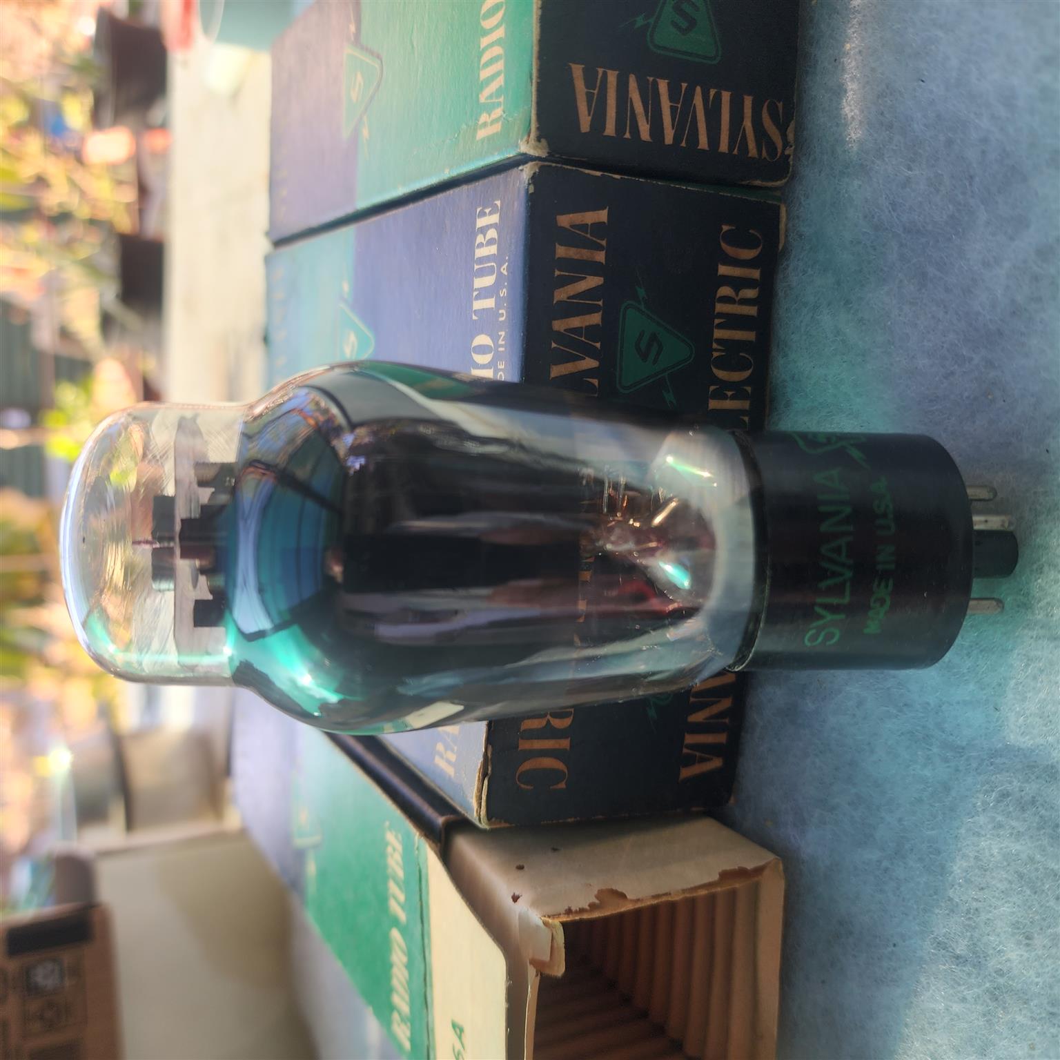 New old stock (NOS)Vacuum tubes for audio, radio and vintage electronics