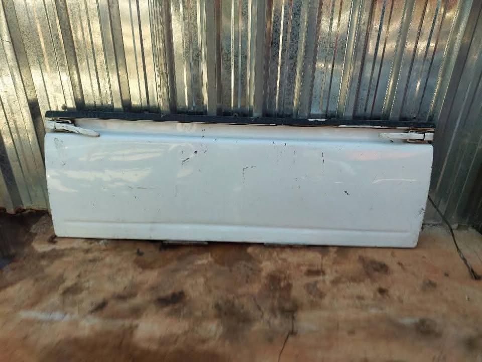 Hyundai H100 Tailgate