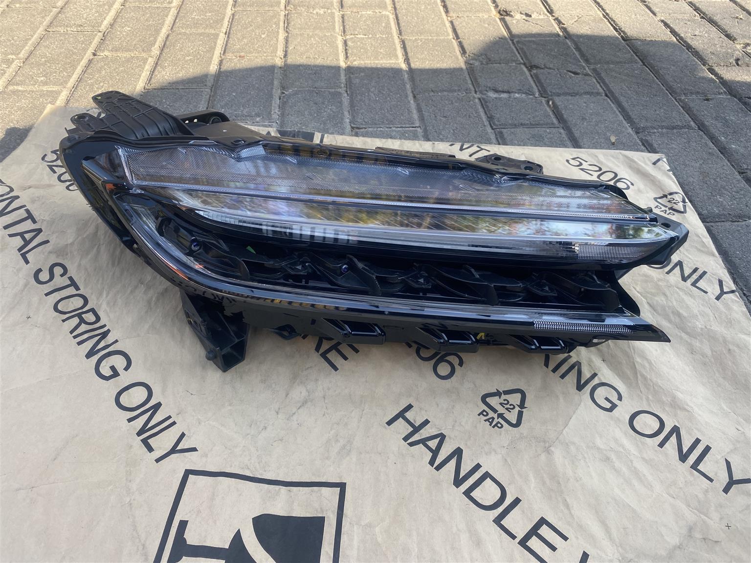 2025 TOYOTA URBAN CRUISER FULL LED HEADLIGHT RIGHT SIDE FOR SALE