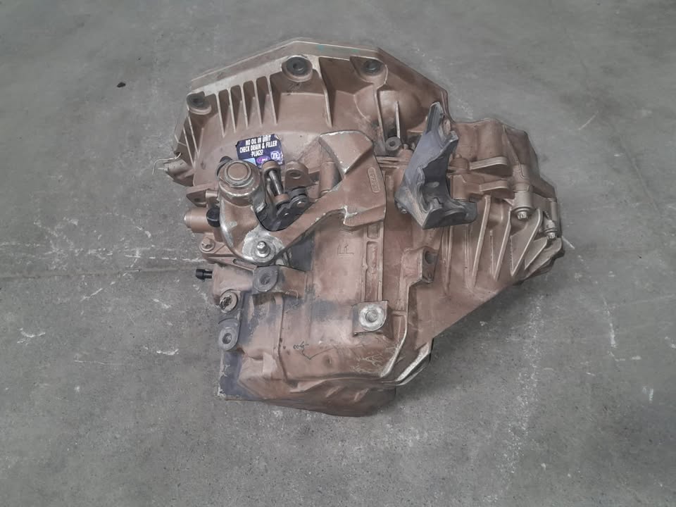 CHEVROLET CRUZE 2.2 Z22D MANUAL GEARBOX FOR SALE - Private Seller CHEVROLET CRUZE 2.2 Z22D MANUAL GEARBOX FOR SALE - Private Seller