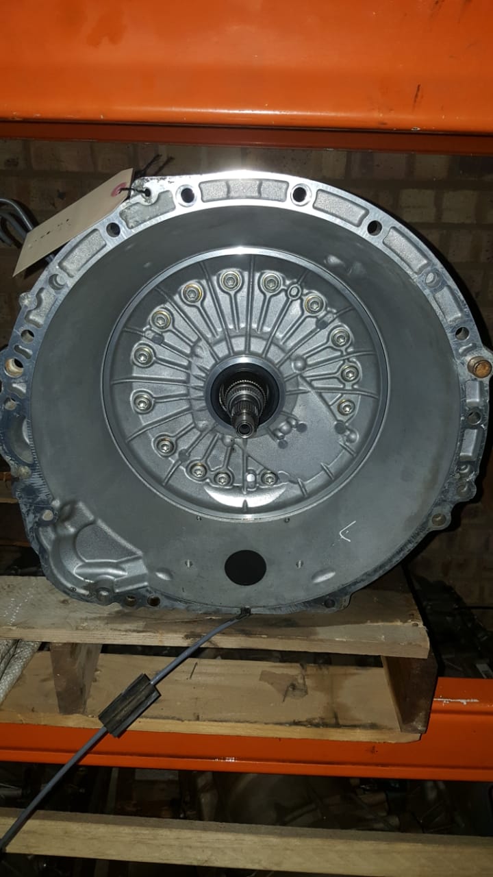 RANGE ROVER SPORT 3.0 GEARBOX AND TRANSFER CASE RANGE ROVER SPORT 3.0 GEARBOX AND TRANSFER CASE