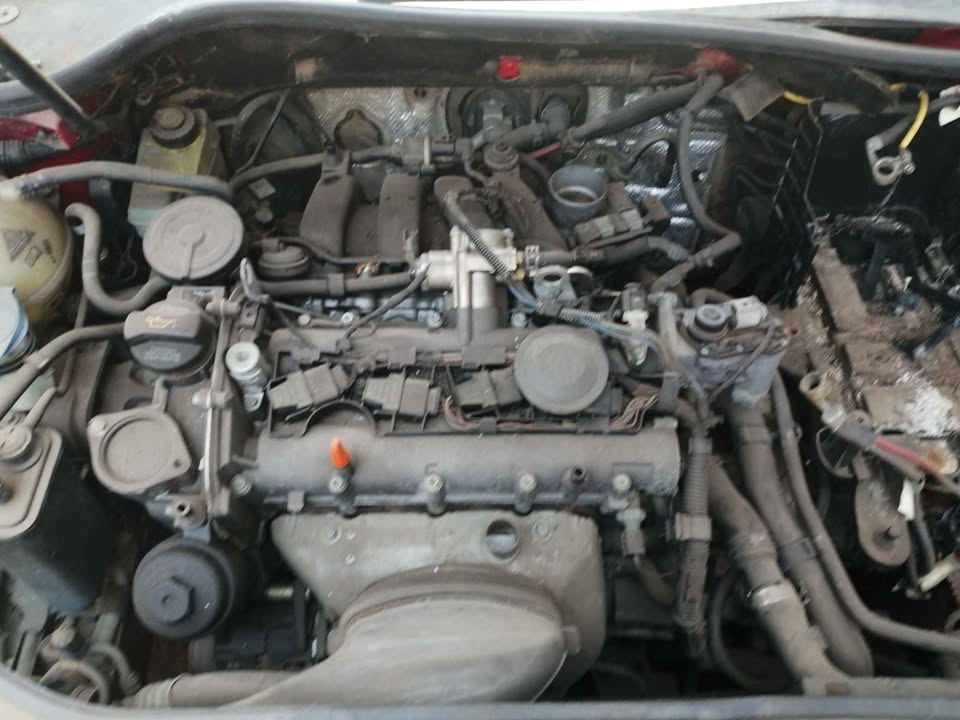 Golf 5 Import stripping For Spares - Private Seller Golf 5 Import stripping For Spares - Private Seller