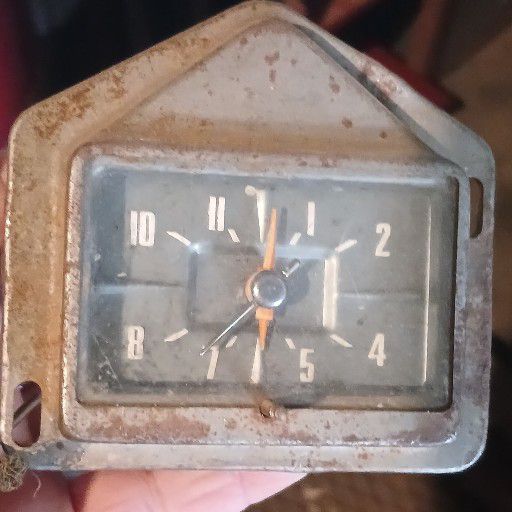 Ford 1954 ? , dash clock - Private Seller Ford 1954 ? , dash clock - Private Seller