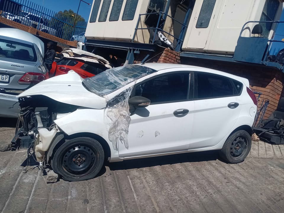 Ford Fiesta for spares parts - Private Seller Ford Fiesta for spares parts - Private Seller