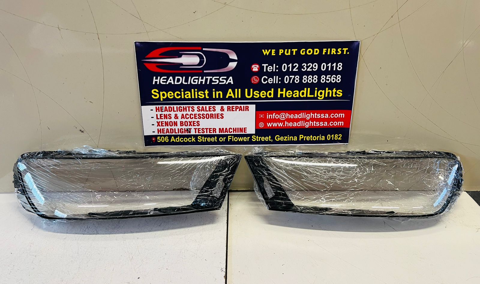 Audi Q7 left and right side headlight replacement lens - Private Seller Audi Q7 left and right side headlight replacement lens - Private Seller