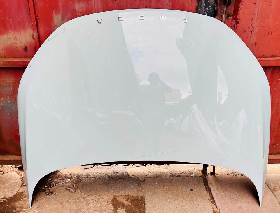 Chery Omoda C5 bonnet - Private Seller Chery Omoda C5 bonnet - Private Seller