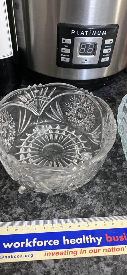 Assorted glassware each