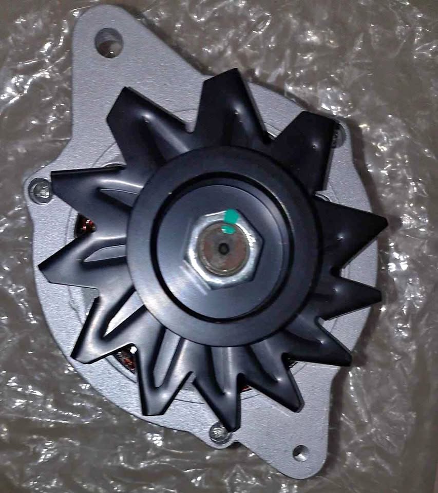 Toyota Hiace alternator - Private Seller Toyota Hiace alternator - Private Seller