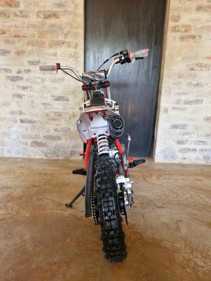 Tao Motors 110cc DB24 Dirt Bike - Private Seller Tao Motors 110cc DB24 Dirt Bike - Private Seller