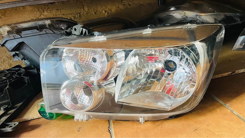 Suzuki Celerio headlight - Private Seller Suzuki Celerio headlight - Private Seller