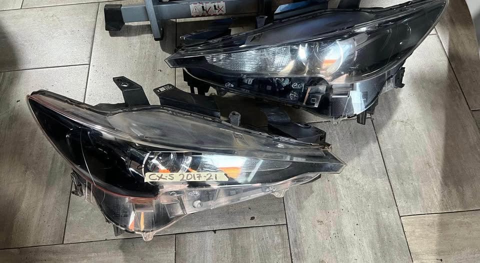 Mazda Cx5 headlights 2017/21 - Private Seller