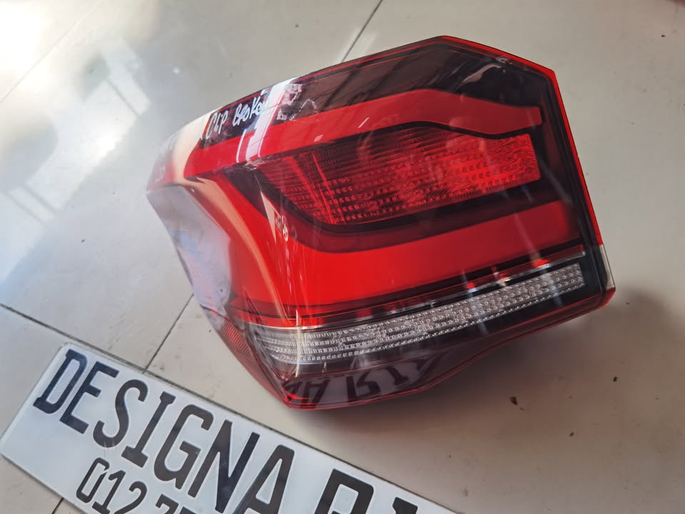BMW F84 X1 REAR OUTTER TAIL LIGHT - Private Seller BMW F84 X1 REAR OUTTER TAIL LIGHT - Private Seller