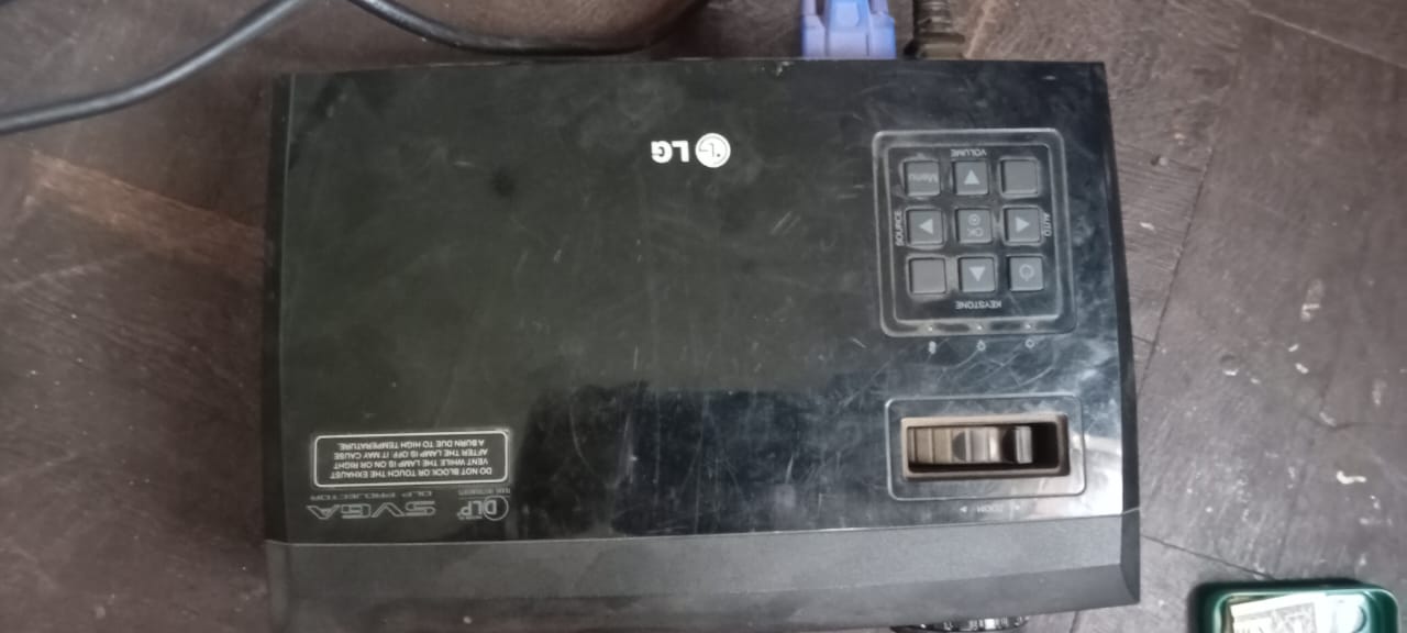 LG BS275 Projector