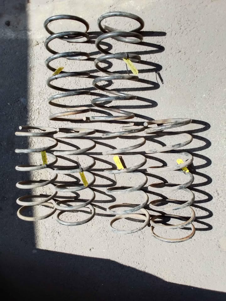 Mazda 323 rear springs - Private Seller Mazda 323 rear springs - Private Seller