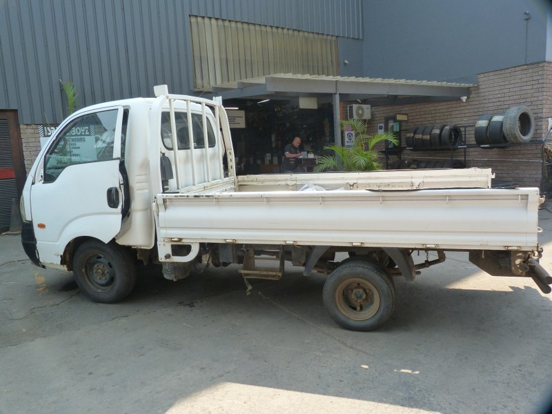 Kia K2700 Workhorse PU SC Manual - 2006 SPARES - Private Seller Kia K2700 Workhorse PU SC Manual - 2006 SPARES - Private Seller