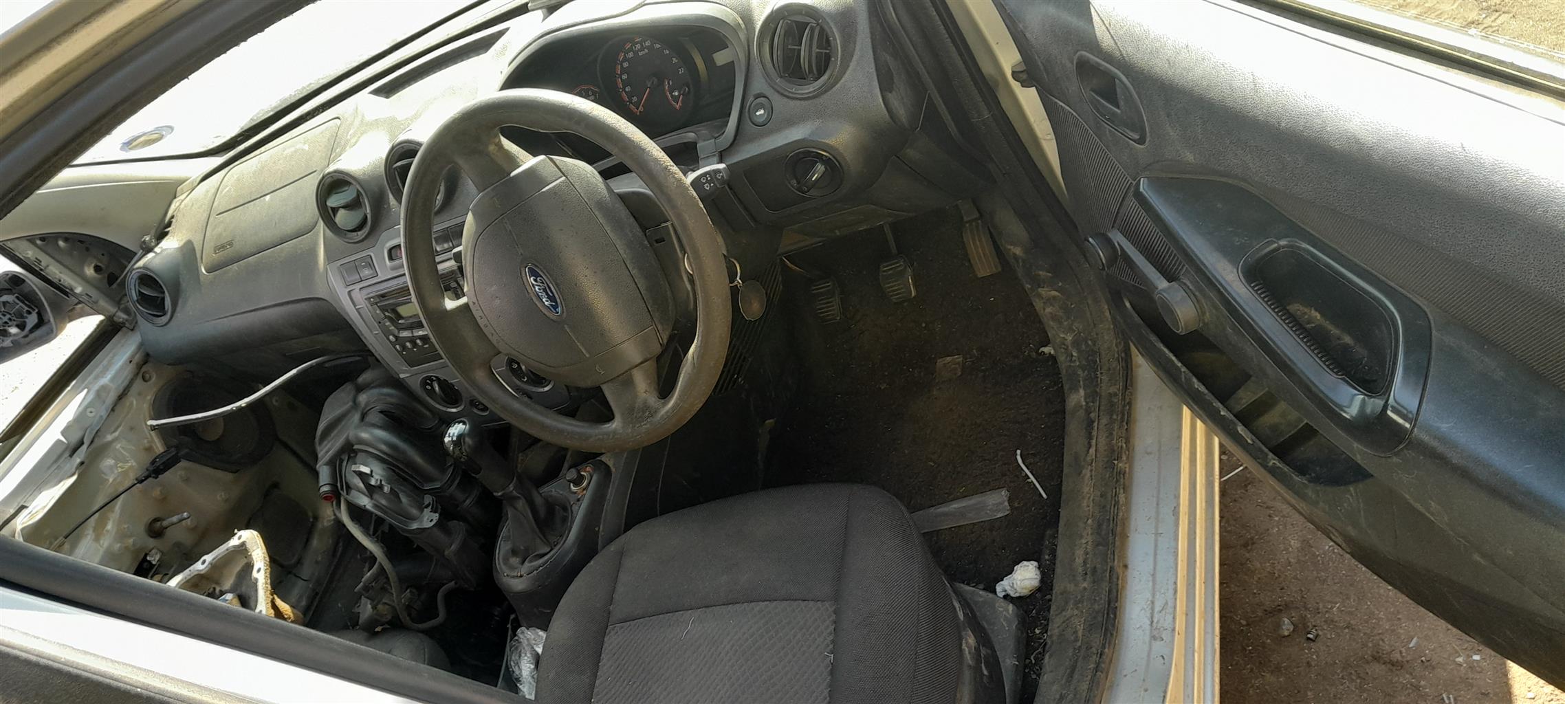 Stripping Ford Figo - Private Seller