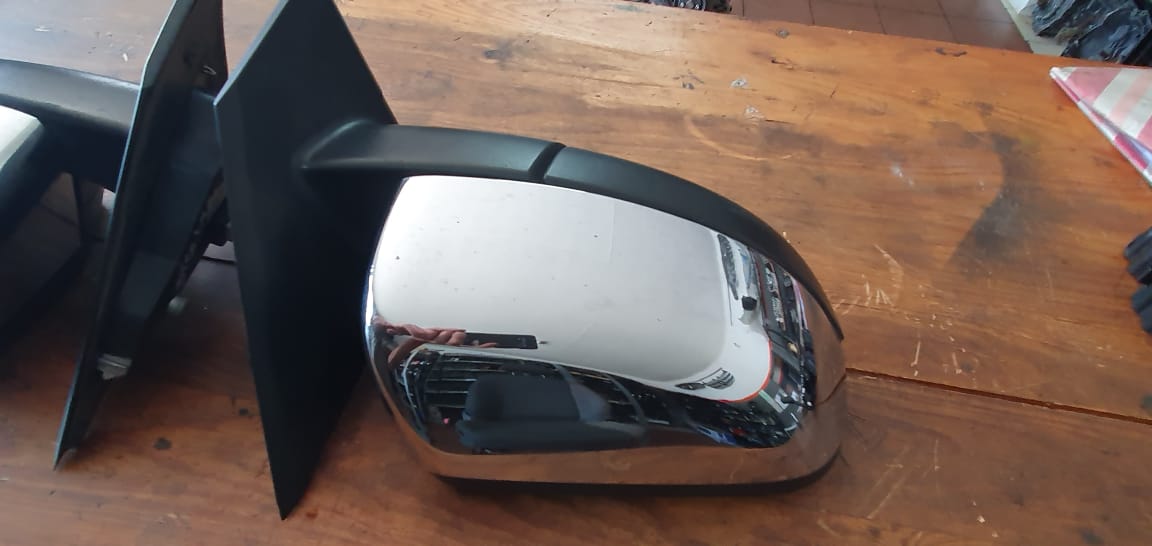 Mazda BT 50 door mirrors - Private Seller