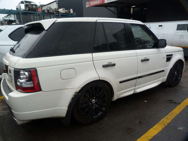Land Rover Range Rover Sport 3.6 TD V8 AT - 2010 STRIPPING FOR SPARES - Private Seller Land Rover Range Rover Sport 3.6 TD V8 AT - 2010 STRIPPING FOR SPARES - Private Seller